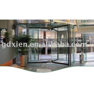 hotel revolving door